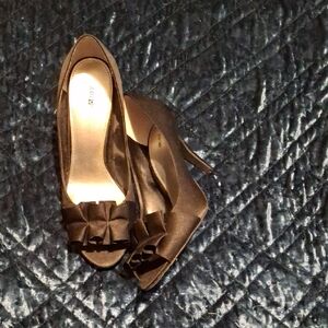 Apt. 9 Black Satin Peep-Toe Heels